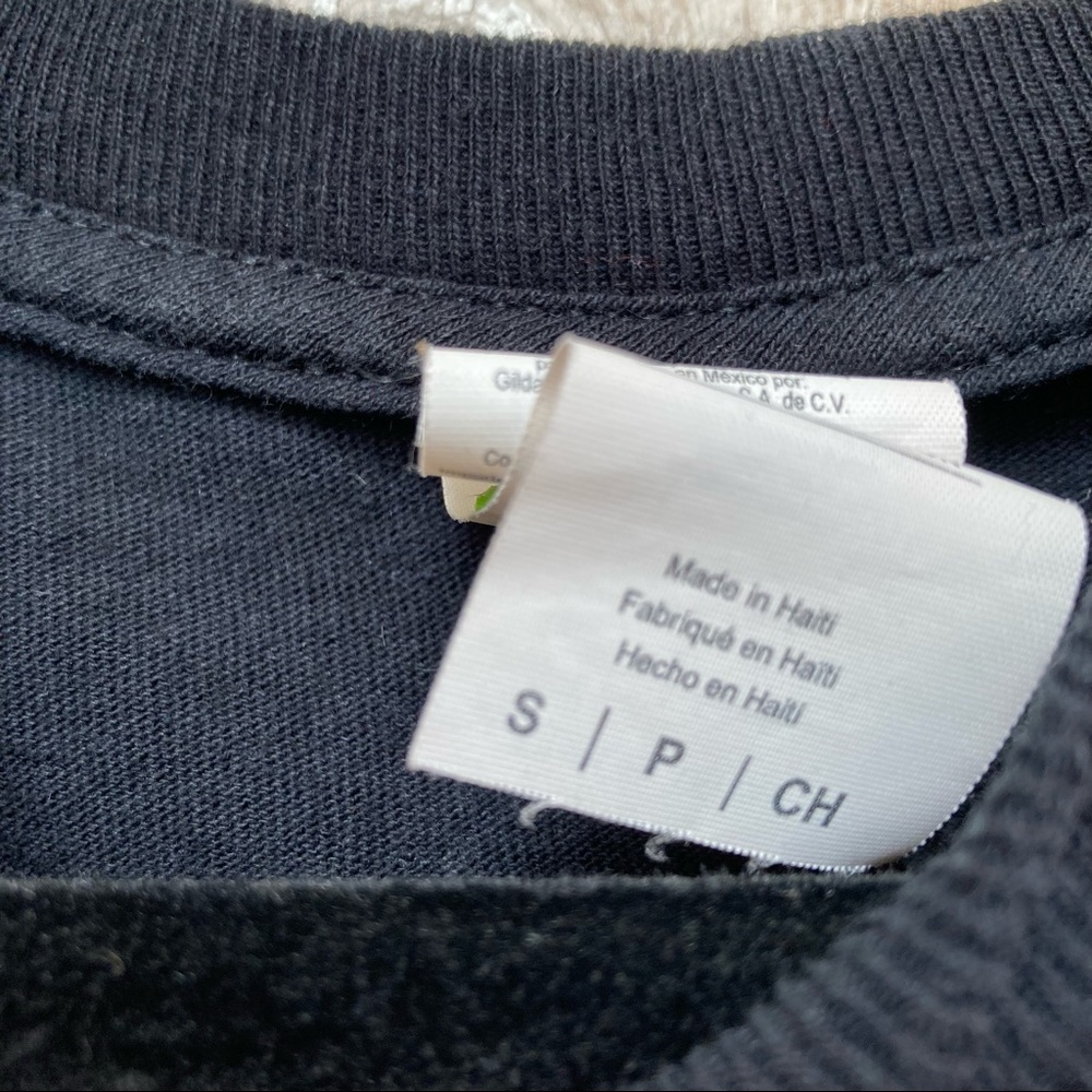 Awkward Tee Small - Picture 4 of 5